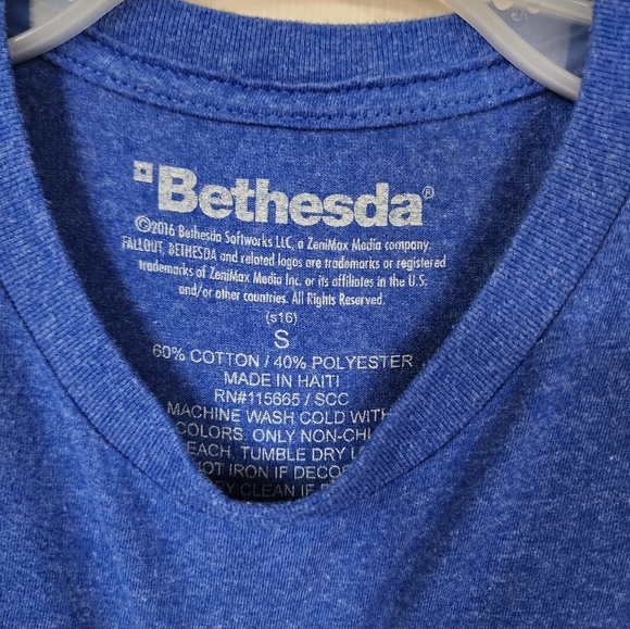 Fallout Shirt - Bethesda - Picture 3 of 3